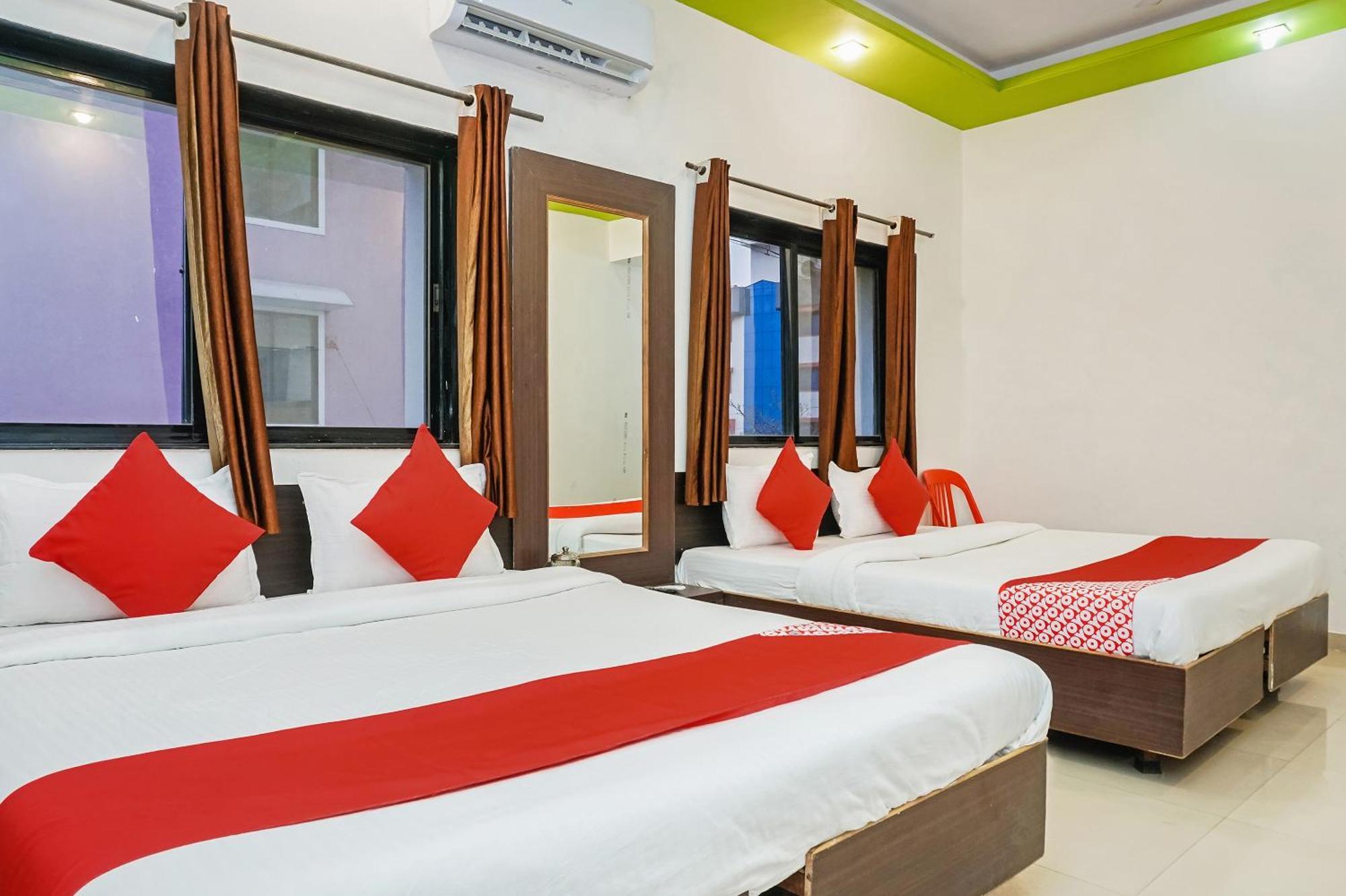 Super Hotel O Shirdi Sai Inn Экстерьер фото