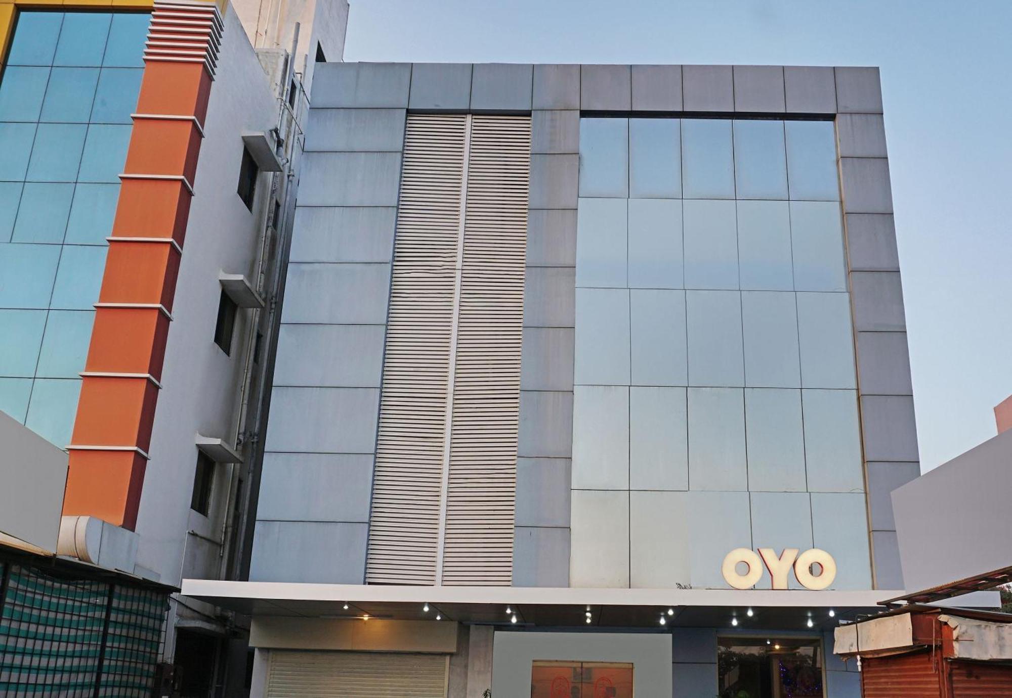 Super Hotel O Shirdi Sai Inn Экстерьер фото